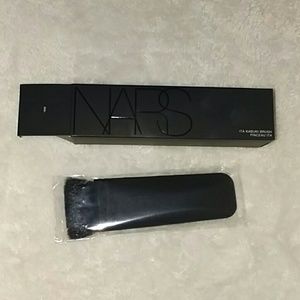 NARS Ita Brush
